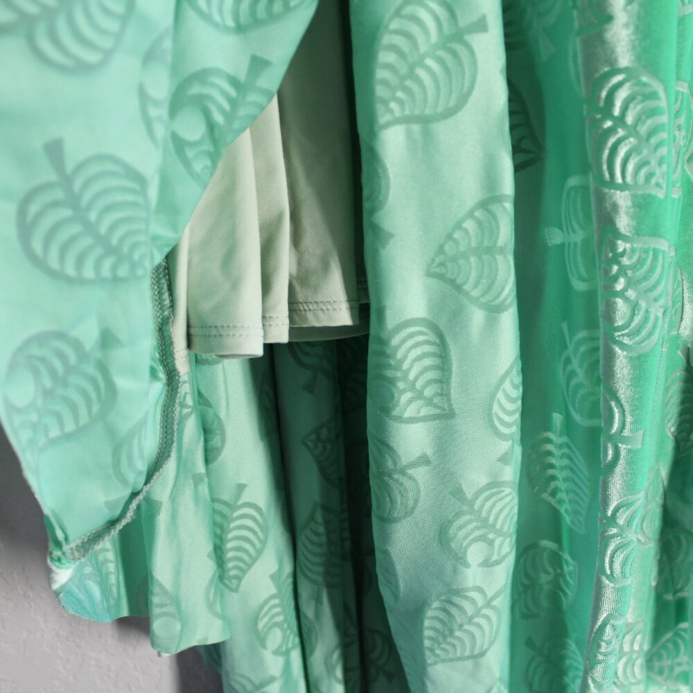 Blackmilk Animal Crossing Green Leaf Burned Velvet Handkerchief Dress Size XS - Picture 7 of 11